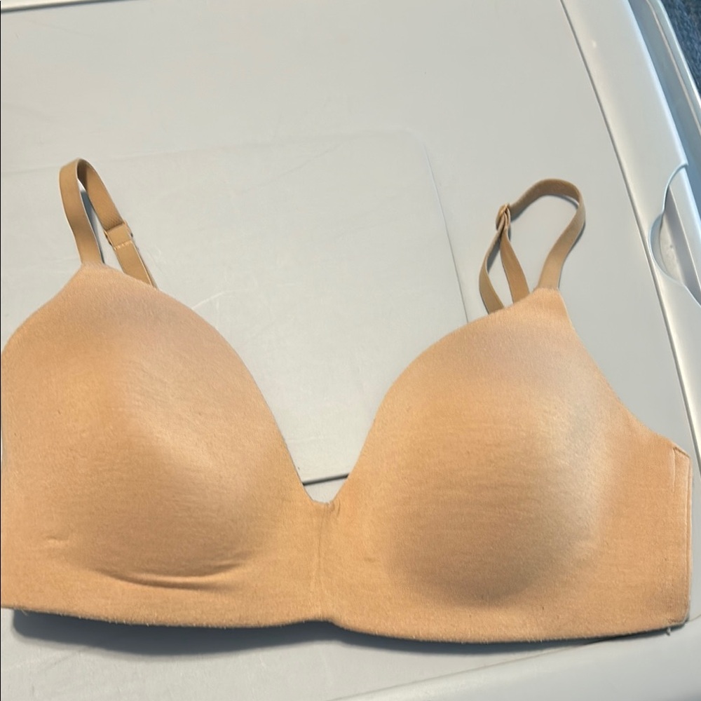 Seamless Tan Bra